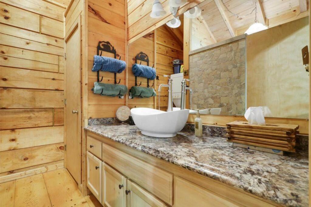 Cherry Log Open Studio Lodge At Little Rock Creek מראה חיצוני תמונה